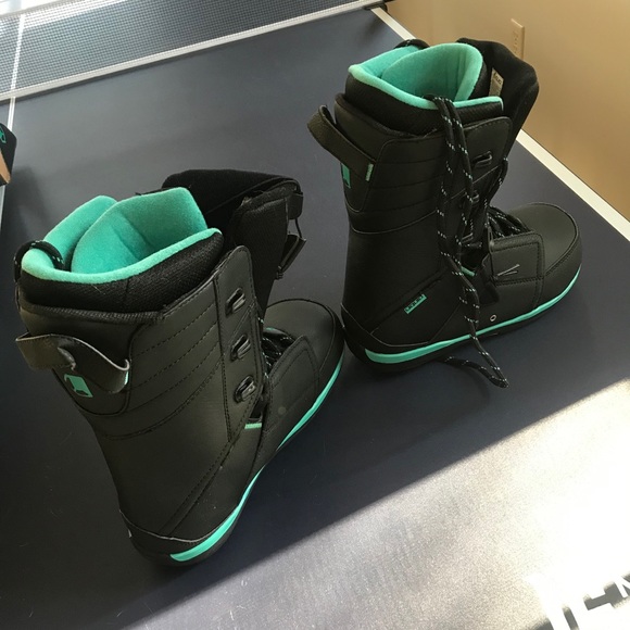 liquid snowboard boots